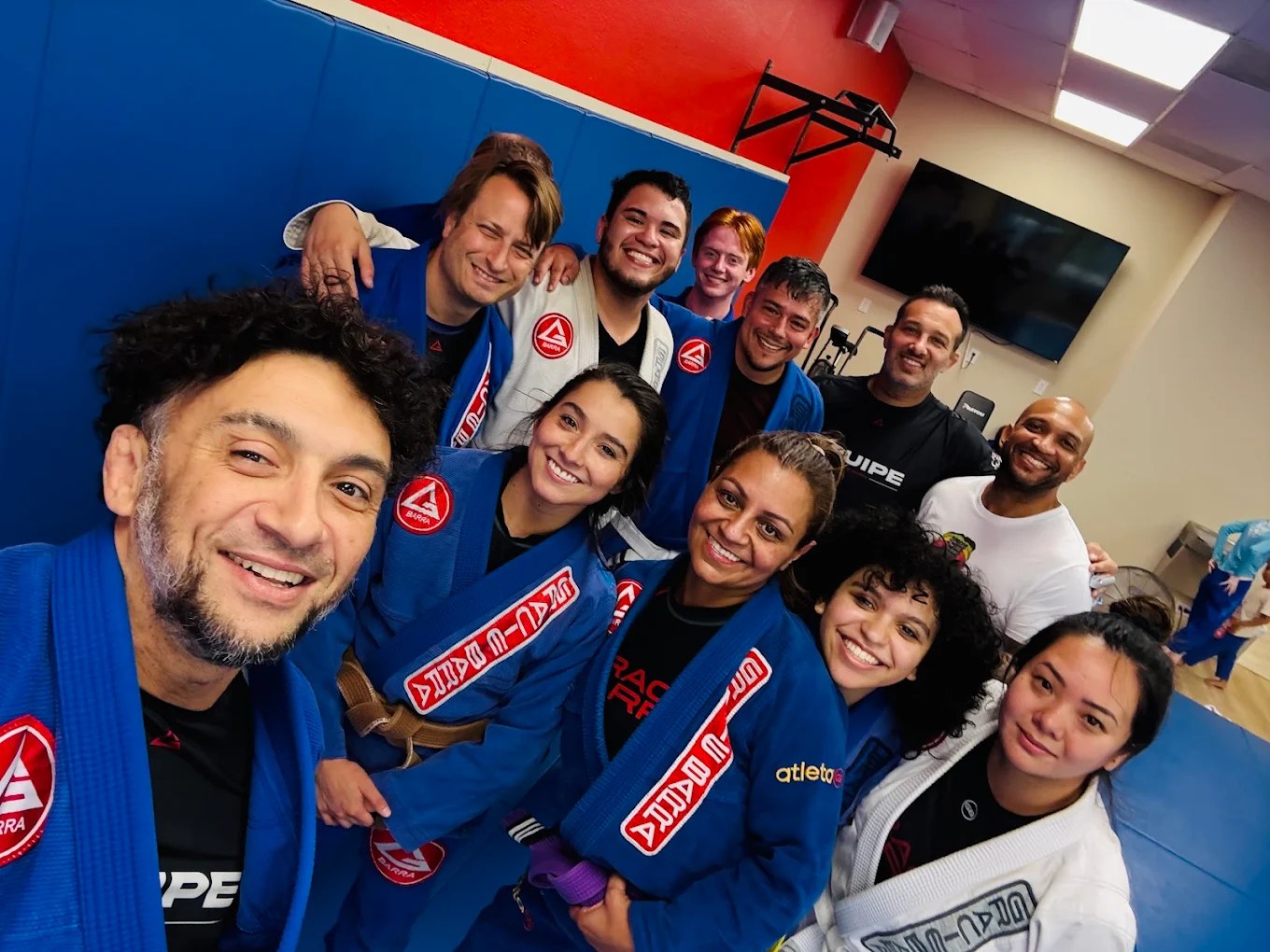 Gracie Barra Seminole adult students group photo